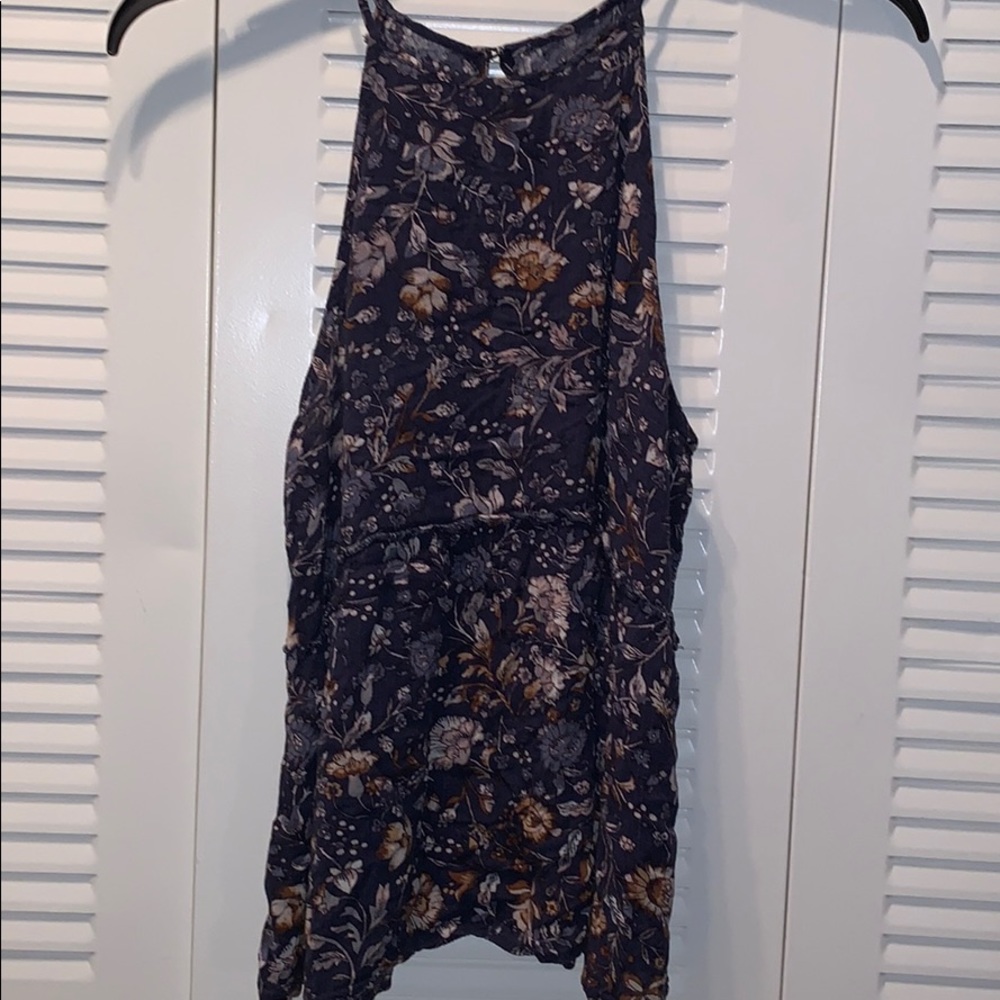 American eagle high neck tank top